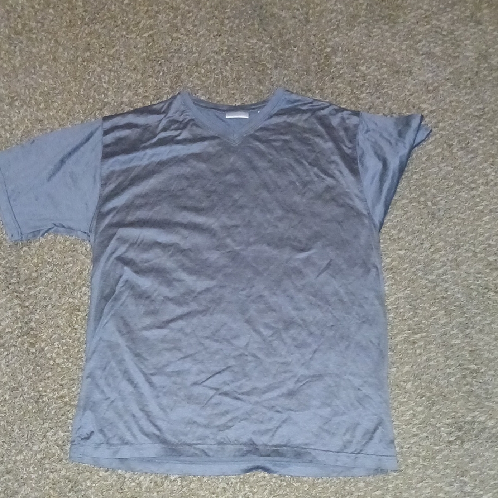 Men's Gray V-Neck T-Shirt